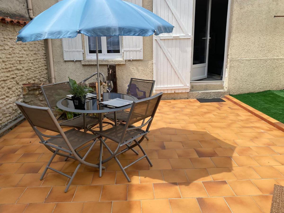 Charmante Maison Avec Cour Privative Cognac Exteriér fotografie